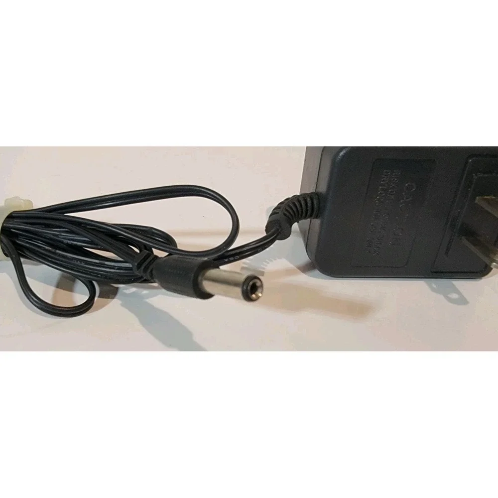 Power Supply Adapter Polaroid DVE DSA-0421S-12 2 36 AC 12V‎ 3A Switching